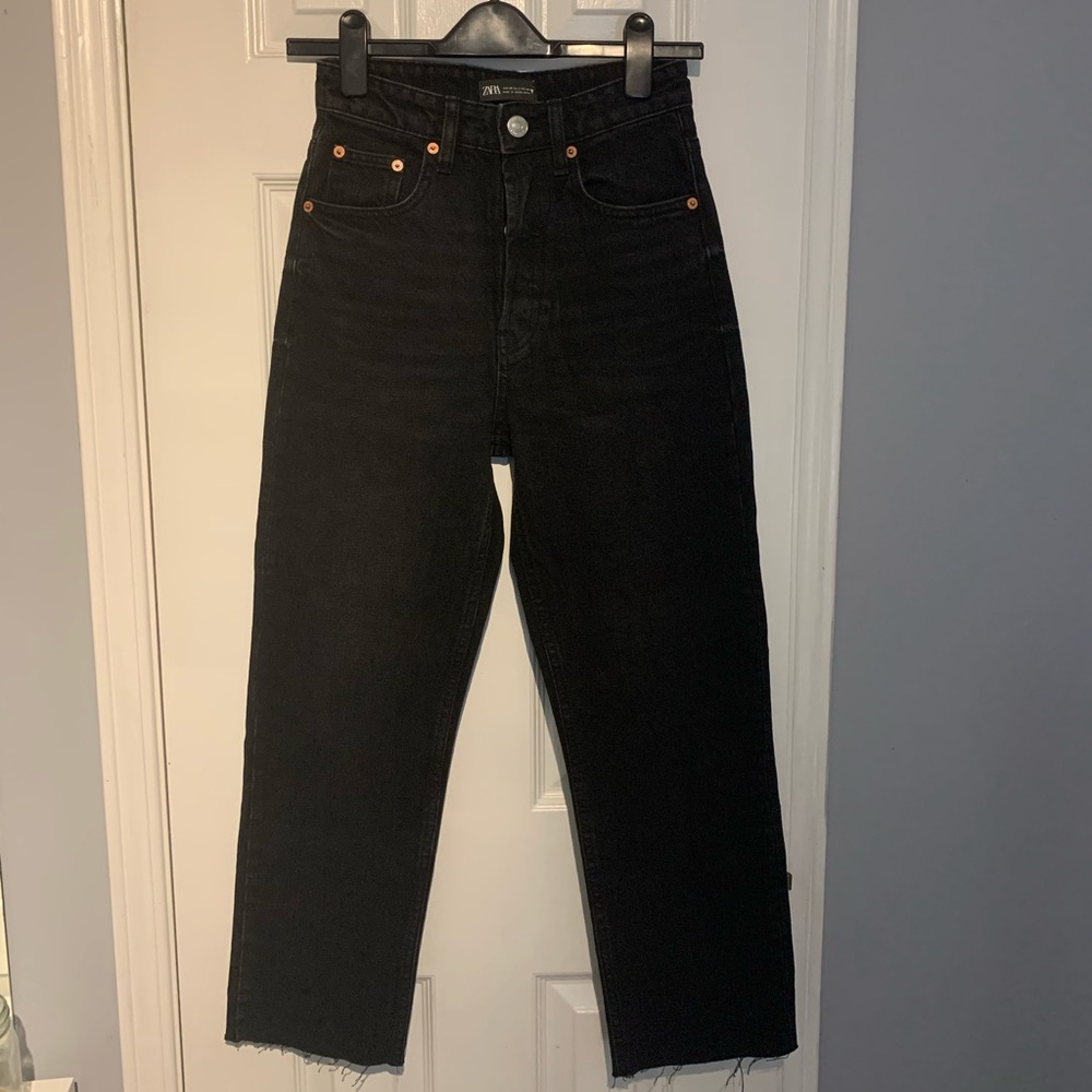 Black straight leg Zara jeans